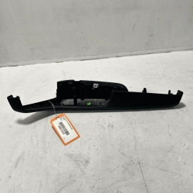 2017-2019 AUDI Q7 REAR PASSENGER DOOR PANEL PULL HANDLE ARMREST COVER TRIM OEM