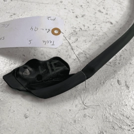 2012 - 2020 TESLA MODEL S FRONT LEFT SIDE DOOR FORWARD WEATHERSTRIP SEAL OEM