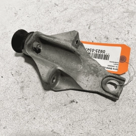 Transmission Mount Support Bracket BMW 535 2010-2017 OEM