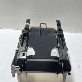 2017-2019 AUDI Q7 PREMIUM REAR 2ND ROW CENTER MIDDLE SEAT COMPLETE OEM BEIGE