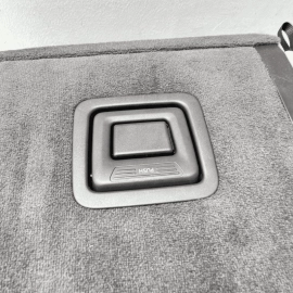 2017-2019 AUDI Q7 PREMIUM RIGHT PASSENGER REAR 2ND ROW FOLDING SEAT OEM BEIGE