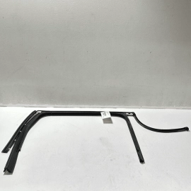 2011-2018 PORSCHE CAYENNE REAR LEFT DRIVER SIDE WINDOW GLASS RUN CHANEL SEAL OEM