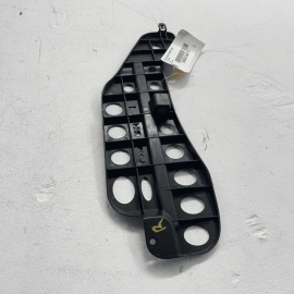 TOYOTA CAMRY XSE 2018 - 2023 FRONT RIGHT PASSENGER SIDE FLOOR CARPET BRACKE