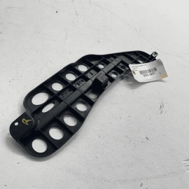 TOYOTA CAMRY XSE 2018 - 2023 FRONT RIGHT PASSENGER SIDE FLOOR CARPET BRACKE