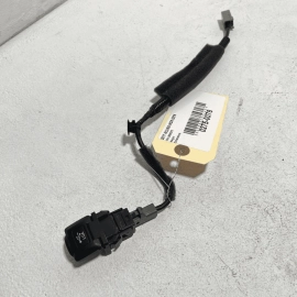 Center Console USB Port W/ Connector Cable Wire Wiring Acura MDX 2017 OEM
