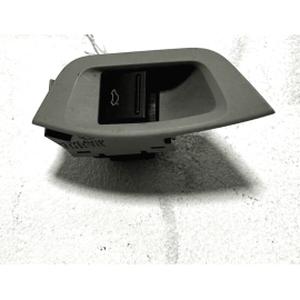 18-20 Honda Accord Rear Driver Side Quarter Air Drafter Pressure Vent Grille OEM