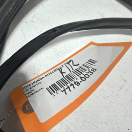 2018-2020 HONDA ACCORD REAR RIGHT PASSENGER SIDE DOOR WEATHERSTRIP SEAL OEM