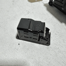 2007-2013 MERCEDES S550 W221 REAR RIGHT SIDE DOOR PANEL ASHTRAY OEM