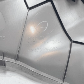 TOYOTA CAMRY REAR PASSENGER SIDE C PILLAR UPPER QUARTER TRIM COVER 2018-2024 OEM TOYOTA CAMRY REAR PASSENGER SIDE C PILLAR UPPER QUARTER TRIM COVER 2018-2024 OEM