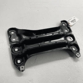 2012-13 Mercedes S550 Transmission Mount Rear Support Bracket 221-240-05-02