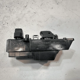 HONDA CIVIC 2016-2021 FRONT RIGHT PASSENGER SIDE DOOR WINDOW SWITCH & LOCK OEM