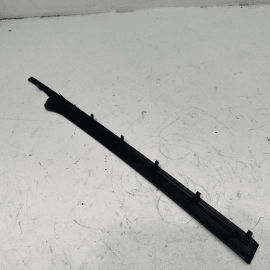 AUDI A6 S6 REAR PASSENGER SIDE ROLLER SUN BLIND SHADE TRACK COVER TRIM 12-18 OEM