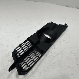 2016-2018 AUDI S6 FRONT RIGHT PASSENGER SIDE FOG LIGHT GRILLE COVER LID OEM