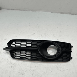 2016-2018 AUDI S6 FRONT RIGHT PASSENGER SIDE FOG LIGHT GRILLE COVER LID OEM