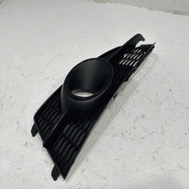 2016-2018 AUDI S6 FRONT RIGHT PASSENGER SIDE FOG LIGHT GRILLE COVER LID OEM