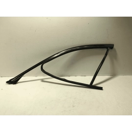 18-23 BMW 530E G30 FRONT DRIVER DOOR WINDOW RUN CHANNEL SEAL W/UPPER MOLDING OEM