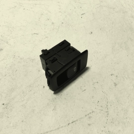 2018- 2023 BMW 530E G30 FRONT LEFT DRIVER DOOR TRUNK SWITCH OEM