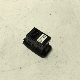 2018- 2023 BMW 530E G30 FRONT LEFT DRIVER DOOR TRUNK SWITCH OEM