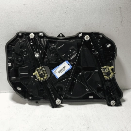 2018-2023 BMW 530E G30 FRONT PASSENGER DOOR WINDOW REGULATOR & CARRIER OEM