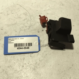 2018-2023 BMW 530e xDrive Power Distribution Box Upper Cover OEM