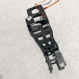 2011-2021 JEEP GRAND CHEROKEE REAR LEFT SIDE DOOR OUTER HANDLE BRACKET OEM 2011-2021 JEEP GRAND CHEROKEE REAR LEFT SIDE DOOR OUTER HANDLE BRACKET OEM