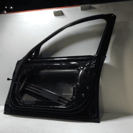 2018-2023 BMW 530E G30 FRONT RIGHT PASSENGER SIDE DOOR SHELL  *A89* OEM