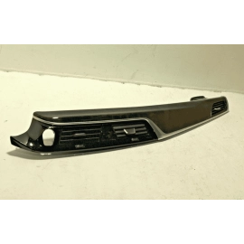 18-2023 BMW 530E G30 DASH PASSENGER SIDE BEZEL MOLDING W/ AC AIR VENT GRILLE OEM