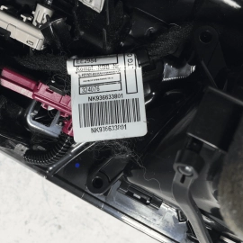 18-2023 BMW 530E G30 DASH PASSENGER SIDE BEZEL MOLDING W/ AC AIR VENT GRILLE OEM