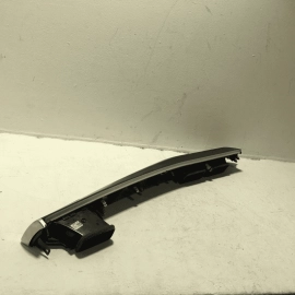 18-2023 BMW 530E G30 DASH PASSENGER SIDE BEZEL MOLDING W/ AC AIR VENT GRILLE OEM