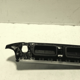 18-2023 BMW 530E G30 DASH PASSENGER SIDE BEZEL MOLDING W/ AC AIR VENT GRILLE OEM