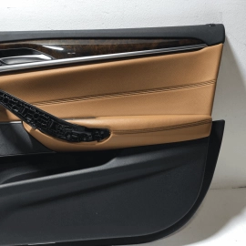 18-22 BMW 530E G30 FRONT  PASSENGER SIDE INTERIOR DOOR PANEL TRIM OEM COGNAC