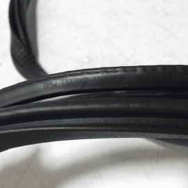 2018-2023 BMW 530E G30 FRONT LEFT OR RIGHT SIDE DOOR BODY WEATHERSTRIP SEAL OEM