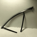 18-23 BMW 530E FRONT PASSENGER DOOR WINDOW RUN CHANNEL SEAL W/UPPER MOLDING OEM