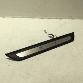 18-23 BMW 530E G30 FRONT LEFT OR RIGHT DOOR SILL STEP SCUFF PLATE TRIM COVER OEM