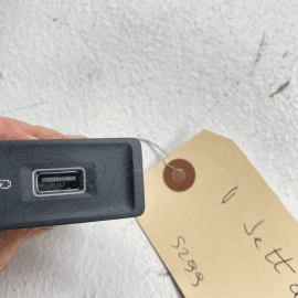 VW VOLKSWAGEN JETTA GLI 2019 - 2021 REAR CONSOLE USB PORT SOCKET CONNECTOR 