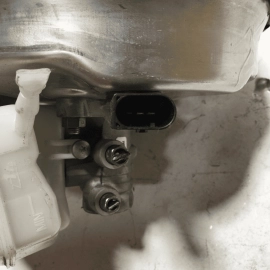 2018-2023 BMW 530e xDrive Power Brake Booster OEM