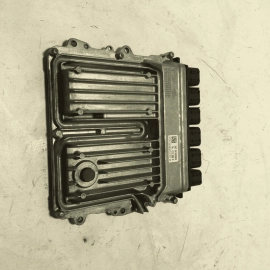 2018 BMW 530i 530e 530e xDrive Engine Control Module ECU OEM