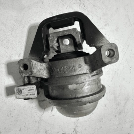AUDI S6 2013-2018 4.0L ENGINE MOTOR FRONT MOUNT BRACKET INSULATOR & SENSOR OEM