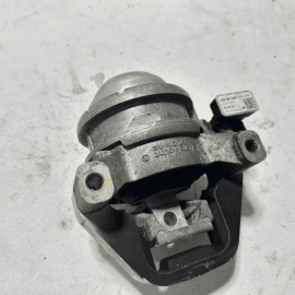 AUDI S6 2013-2018 4.0L ENGINE MOTOR FRONT MOUNT BRACKET INSULATOR & SENSOR OEM