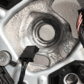 2015-2016 BMW 550i xDrive Multifunctional Leathter Steering Wheel OEM 2015-2016 BMW 550i xDrive Multifunctional Leathter Steering Wheel OEM