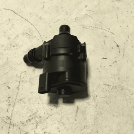 2018-2022 BMW 530e xDrive Engine Auxiliary Coolant Water Pump OEM