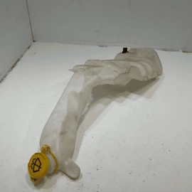 2014-2018  Jeep Cherokee Windshield Washer Fluid Reservoir Tank Bottle OEM 2014-2018  Jeep Cherokee Windshield Washer Fluid Reservoir Tank Bottle OEM