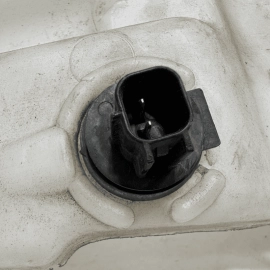 2014-2018  Jeep Cherokee Windshield Washer Fluid Reservoir Tank Bottle OEM 2014-2018  Jeep Cherokee Windshield Washer Fluid Reservoir Tank Bottle OEM