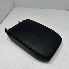 2018-20 Volkswagen Atlas Center Console Storage Cover Leather Armrest OEM Black