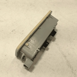 2013-2017 AUDI Q5 REAR RIGHT PASSENGER OVERHEAD READING LIGHT LAMP OEM