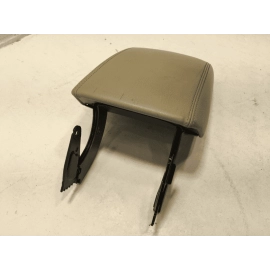 2013-2017 AUDI Q5 FRONT CENTER CONSOLE STORAGE COVER ARMREST OEM