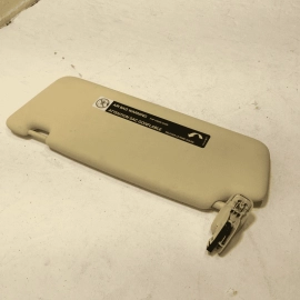 2013-2017 AUDI Q5 FRONT RIGHT PASSENGER SIDE WINDSHIELD SUN VISOR SUNVISOR OEM