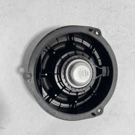 2012-2018 AUDI A6 3.0L REAR LEFT OR RIGHT DOOR AUDIO SPEAKER BOSE OEM 2012-2018 AUDI A6 3.0L REAR LEFT OR RIGHT DOOR AUDIO SPEAKER BOSE OEM