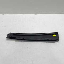 2012-2018 AUDI A6 REAR DRIVER SIDE DOOR WINDOW B PILLAR APPLIQUE MOLDING OEM 2012-2018 AUDI A6 REAR DRIVER SIDE DOOR WINDOW B PILLAR APPLIQUE MOLDING OEM