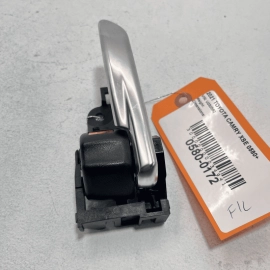 2018-2022 TOYOTA CAMRY FRONT OR REAR LEFT DRIVER SIDE DOOR INTERIOR HANDLE OEM 2018-2022 TOYOTA CAMRY FRONT OR REAR LEFT DRIVER SIDE DOOR INTERIOR HANDLE OEM